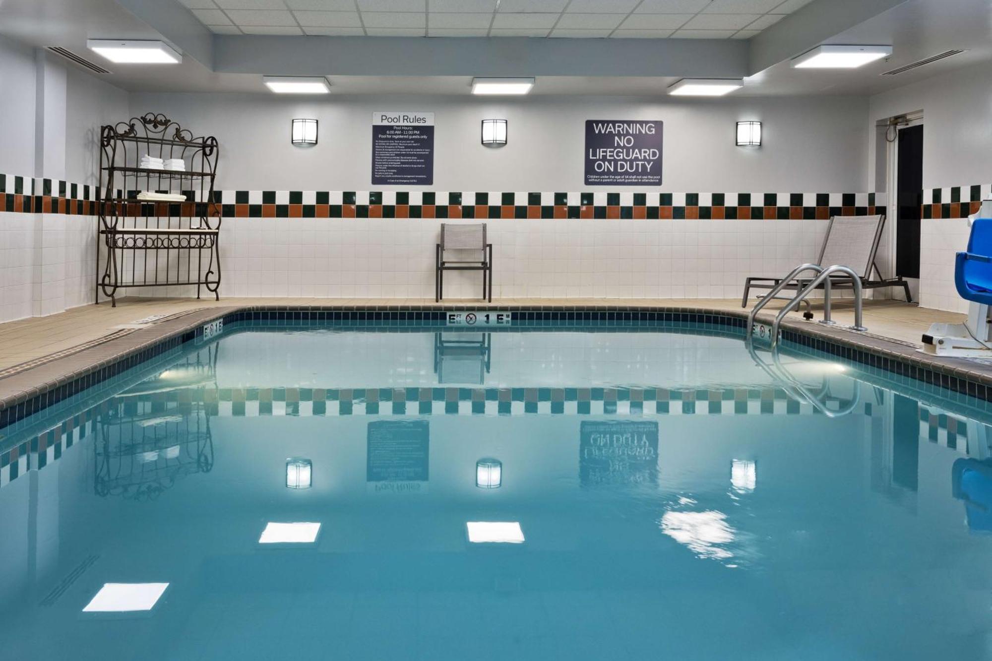 Hilton Garden Inn Birmingham Se/Liberty Park Экстерьер фото