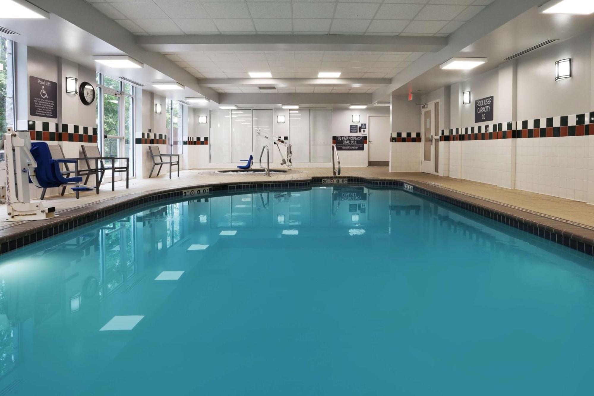 Hilton Garden Inn Birmingham Se/Liberty Park Экстерьер фото