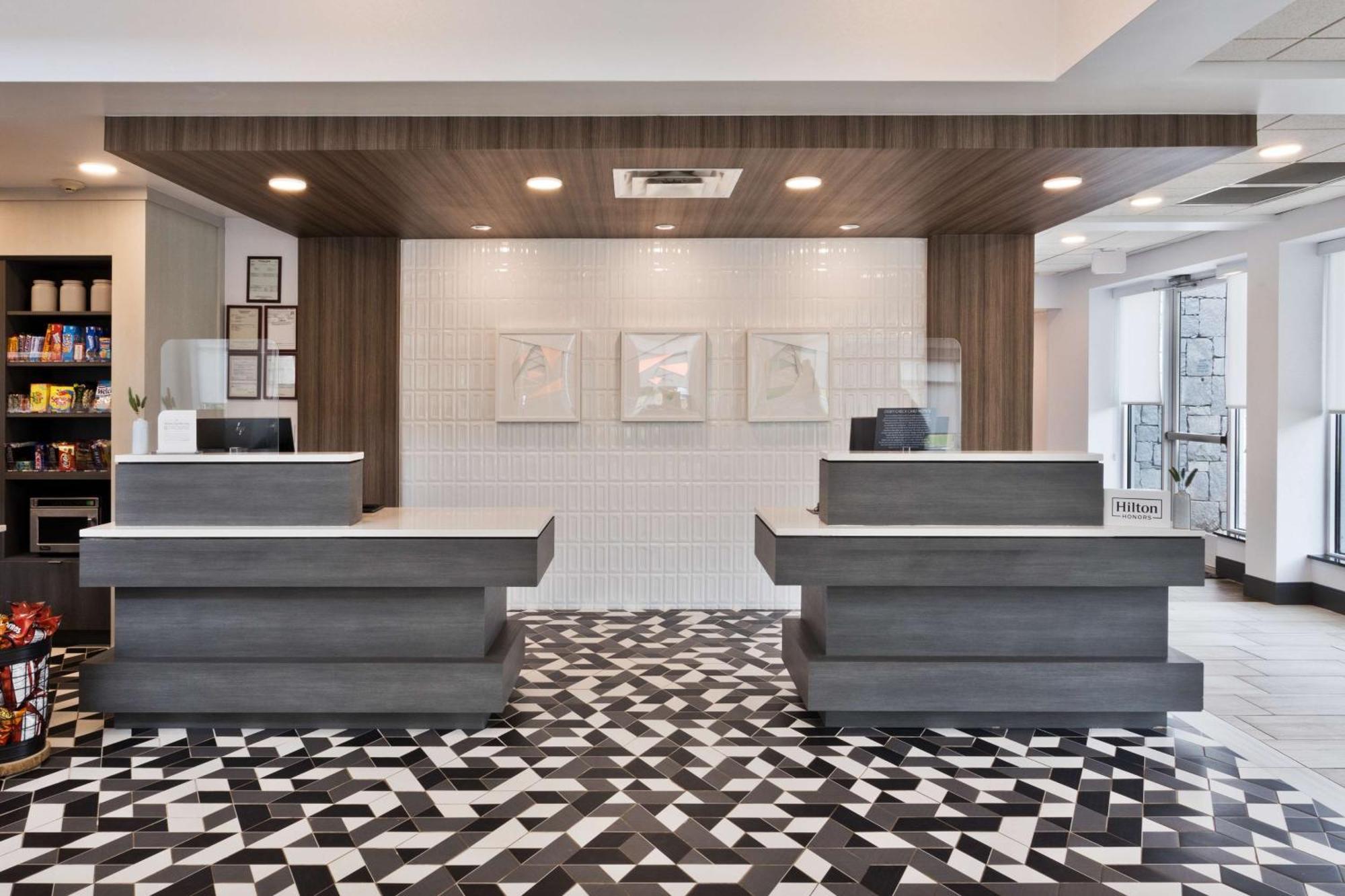 Hilton Garden Inn Birmingham Se/Liberty Park Экстерьер фото