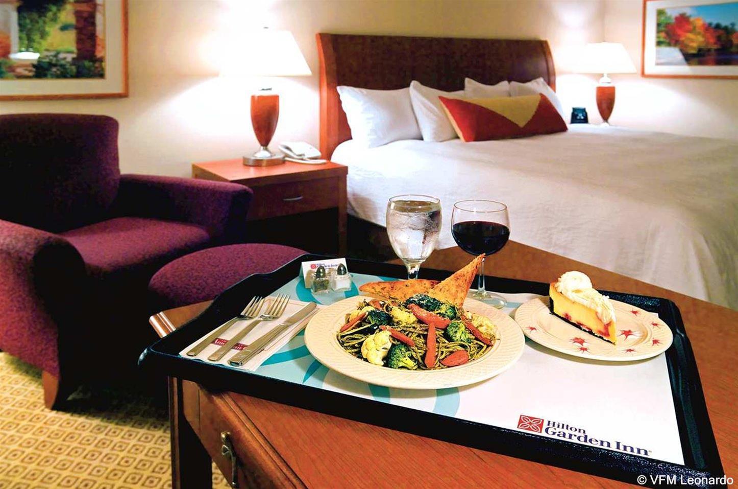 Hilton Garden Inn Birmingham Se/Liberty Park Номер фото
