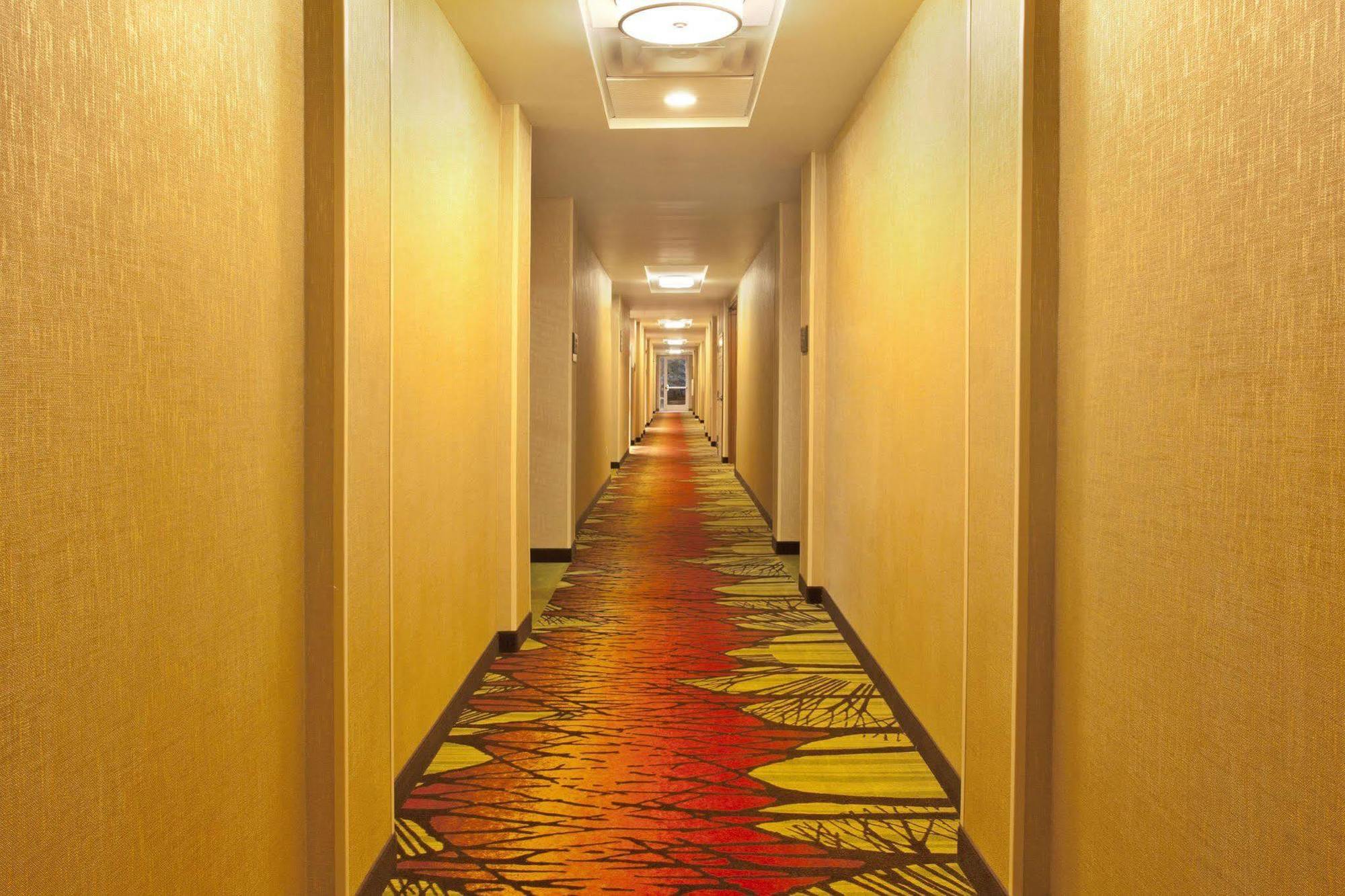 Hilton Garden Inn Birmingham Se/Liberty Park Экстерьер фото